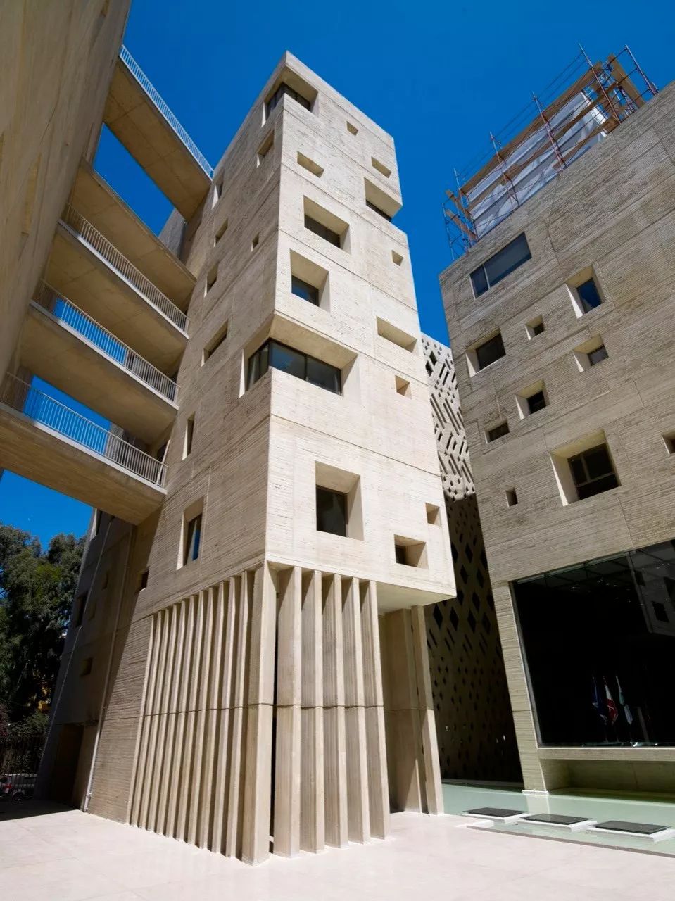 贝鲁特建筑事务所 Youssef Tohme 的现代共生设计-46