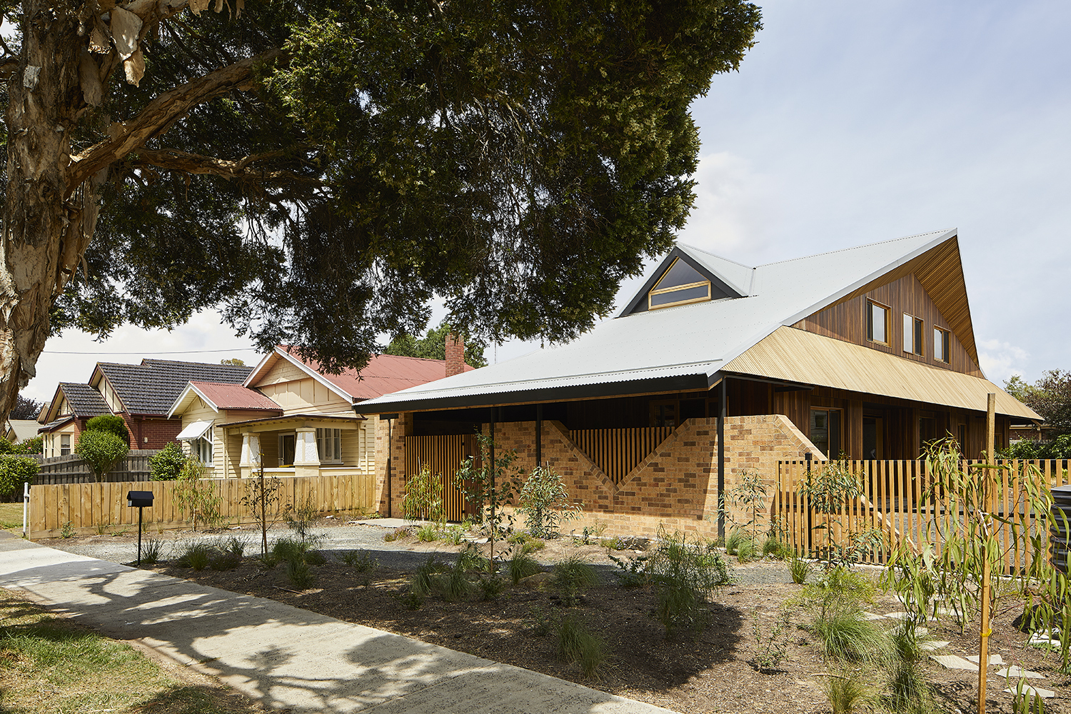 The Good Life House / MRTN Architects-9