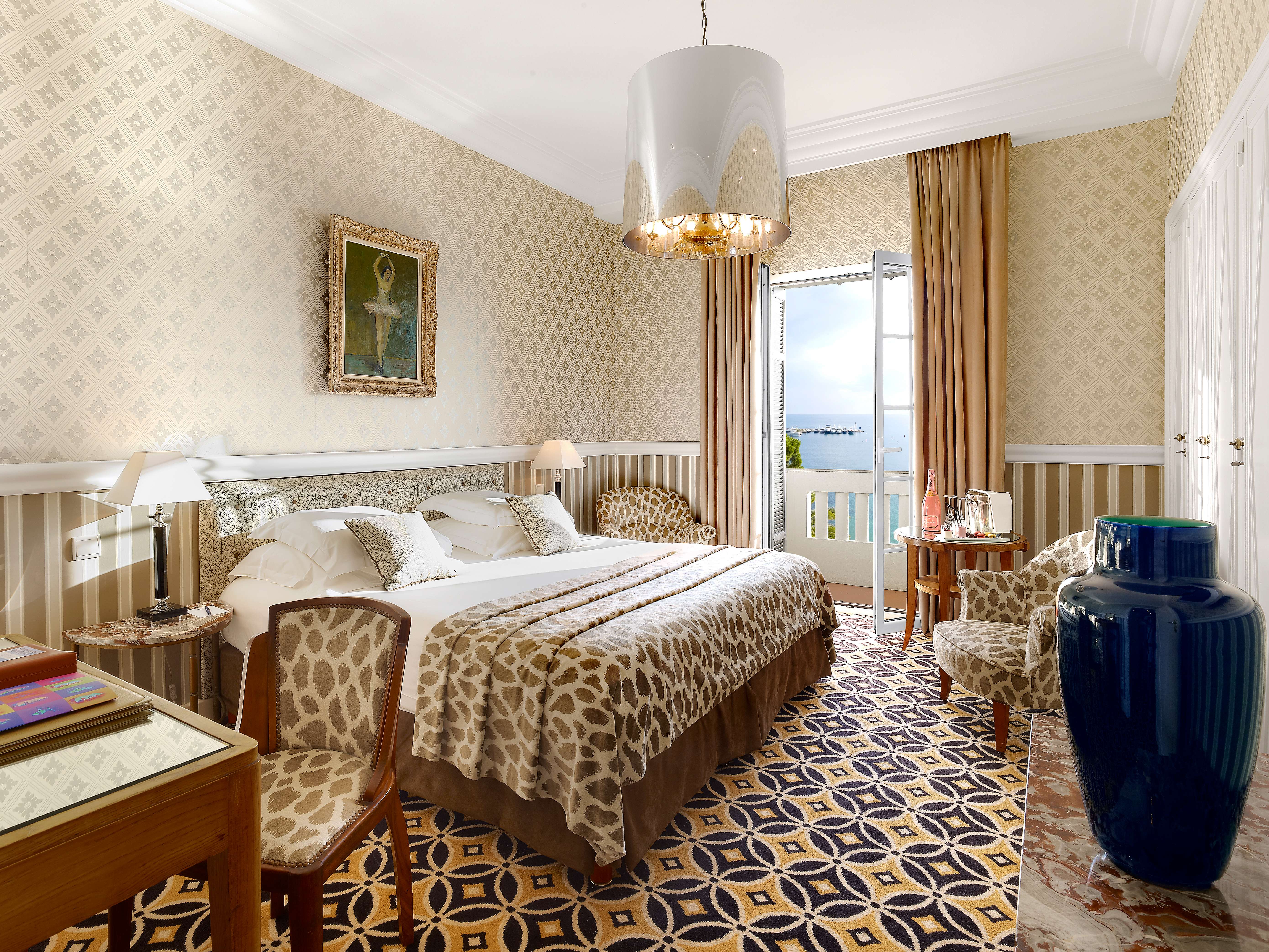 法国瑞昂莱潘贝勒里弗斯酒店-23