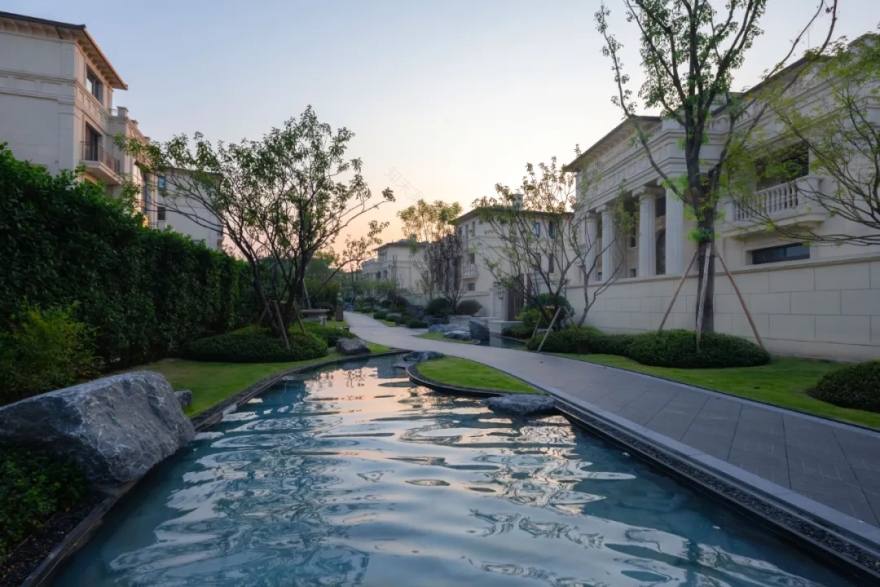 重庆龙湖天奕别墅区景观-31