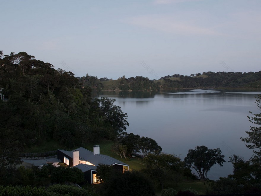 新西兰现代海岸家园-21