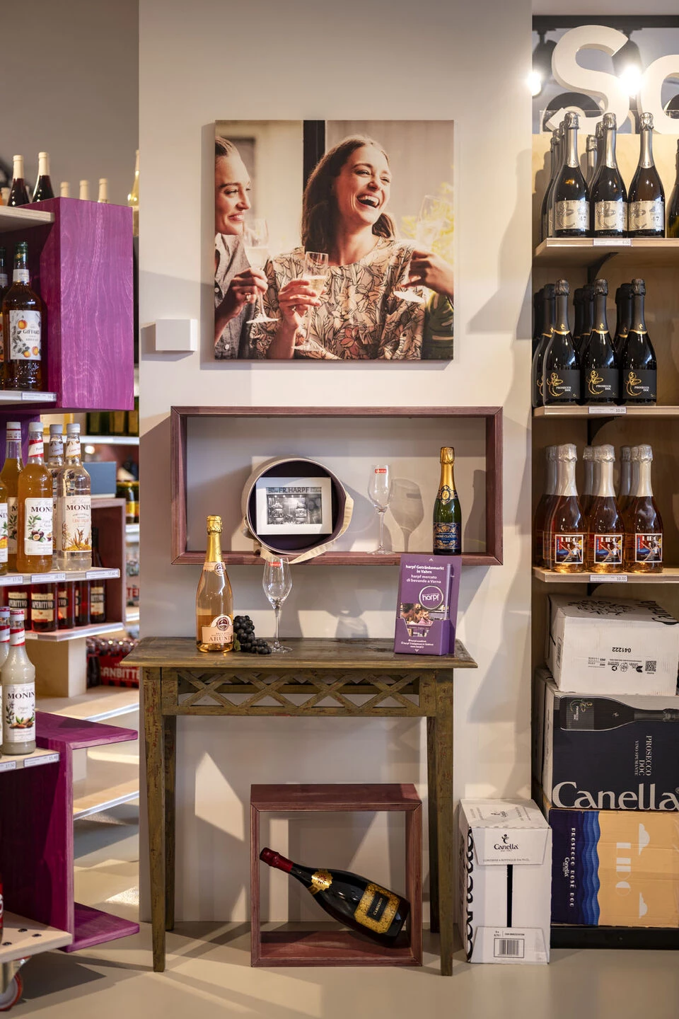 饮料市场竖琴丨monovolume architecture + design-28