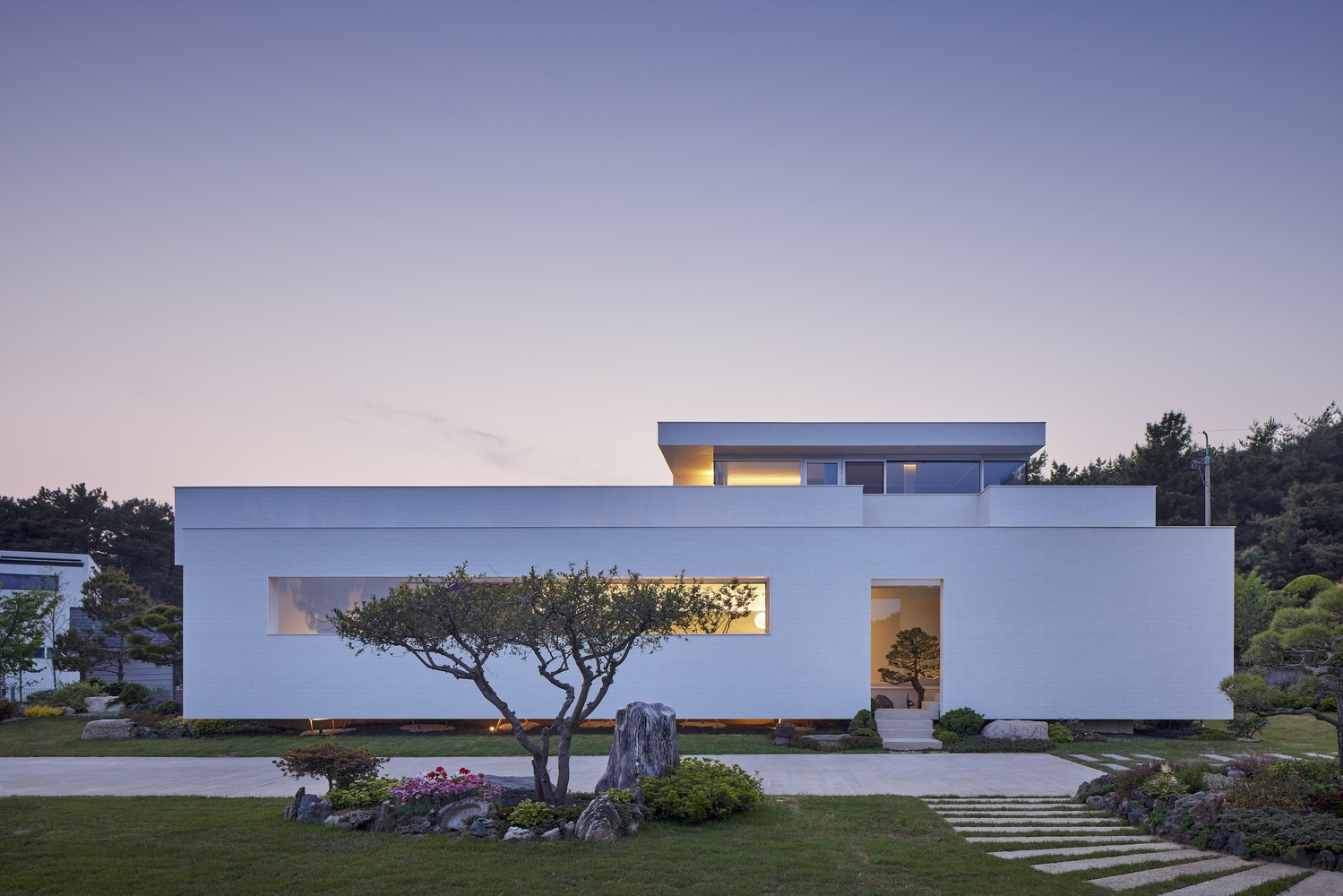 Square House · 漂浮的度假胜地-22