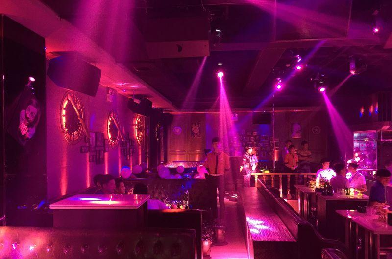 海南昌江呀诺达复古文艺酒吧-16