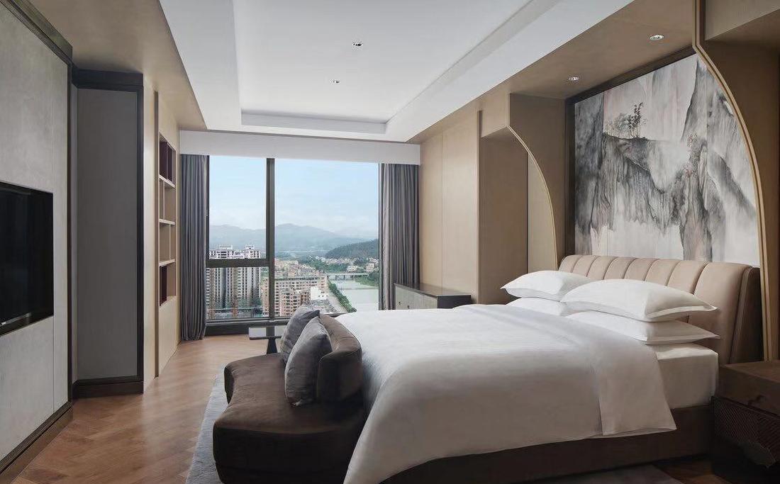 
银奖：太原滨河学府街亚朵酒店 -21