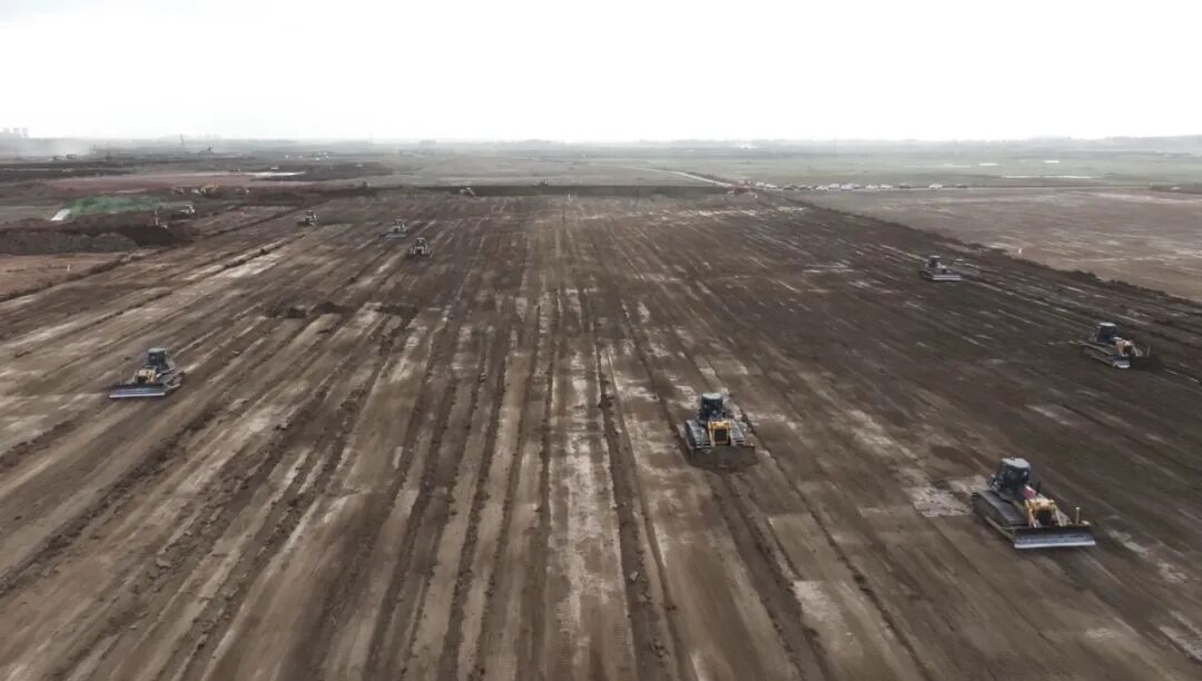 【一线写真】钢筋铁骨“酿出”温柔的春天-49