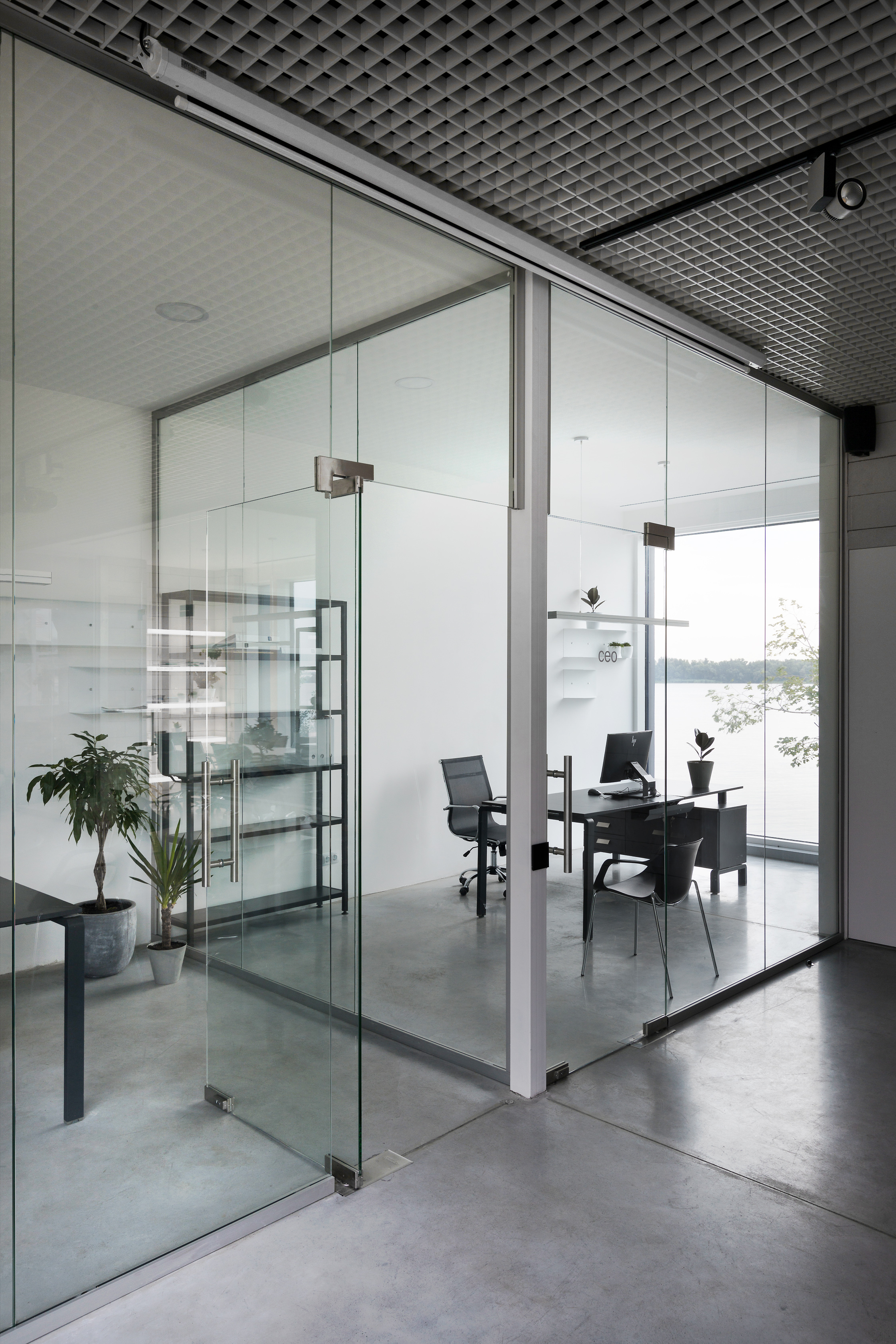 乌克兰 Dnipro 现代节能办公空间-15