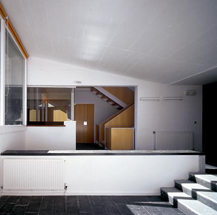 Valdemaqueda 市政厅 | 混凝土结构与环境的和谐共生-19