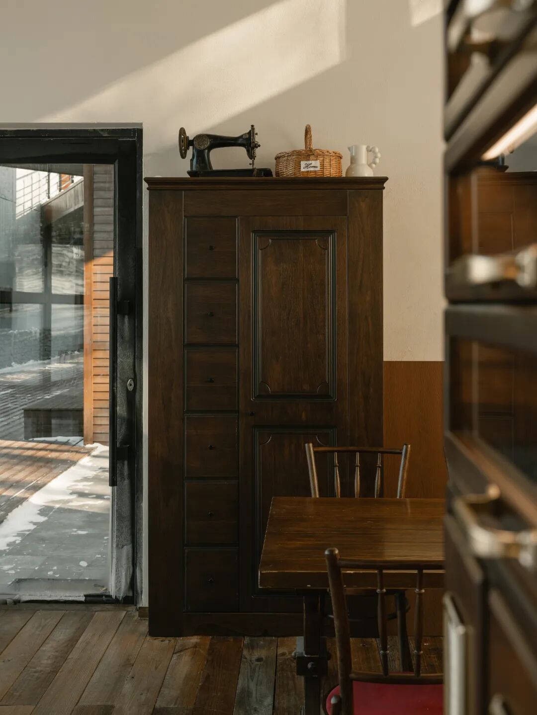 黑松果coffee& pizza丨中国长春丨杨光空间设计工作室-58