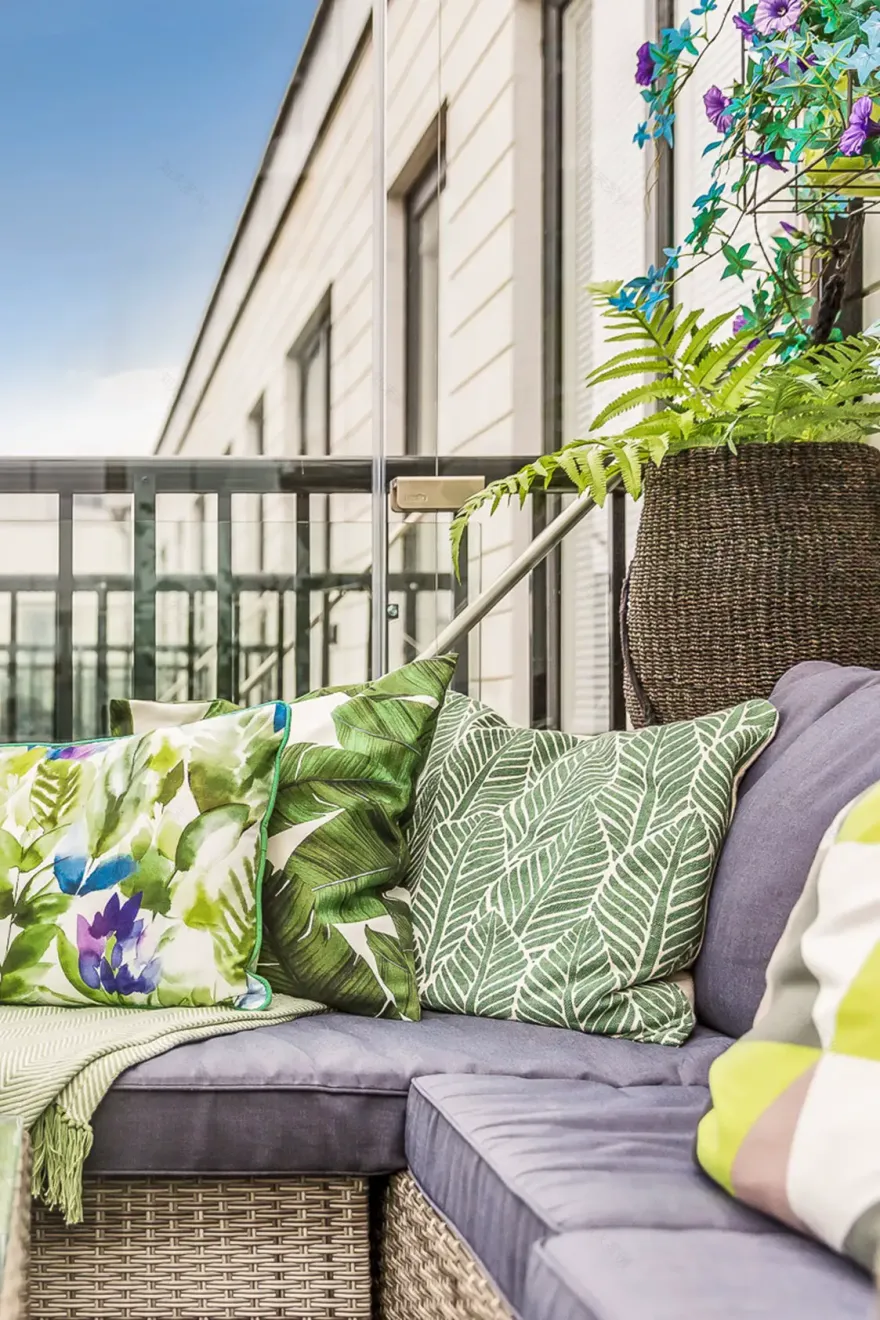 76 平开放厨房设计实例-19