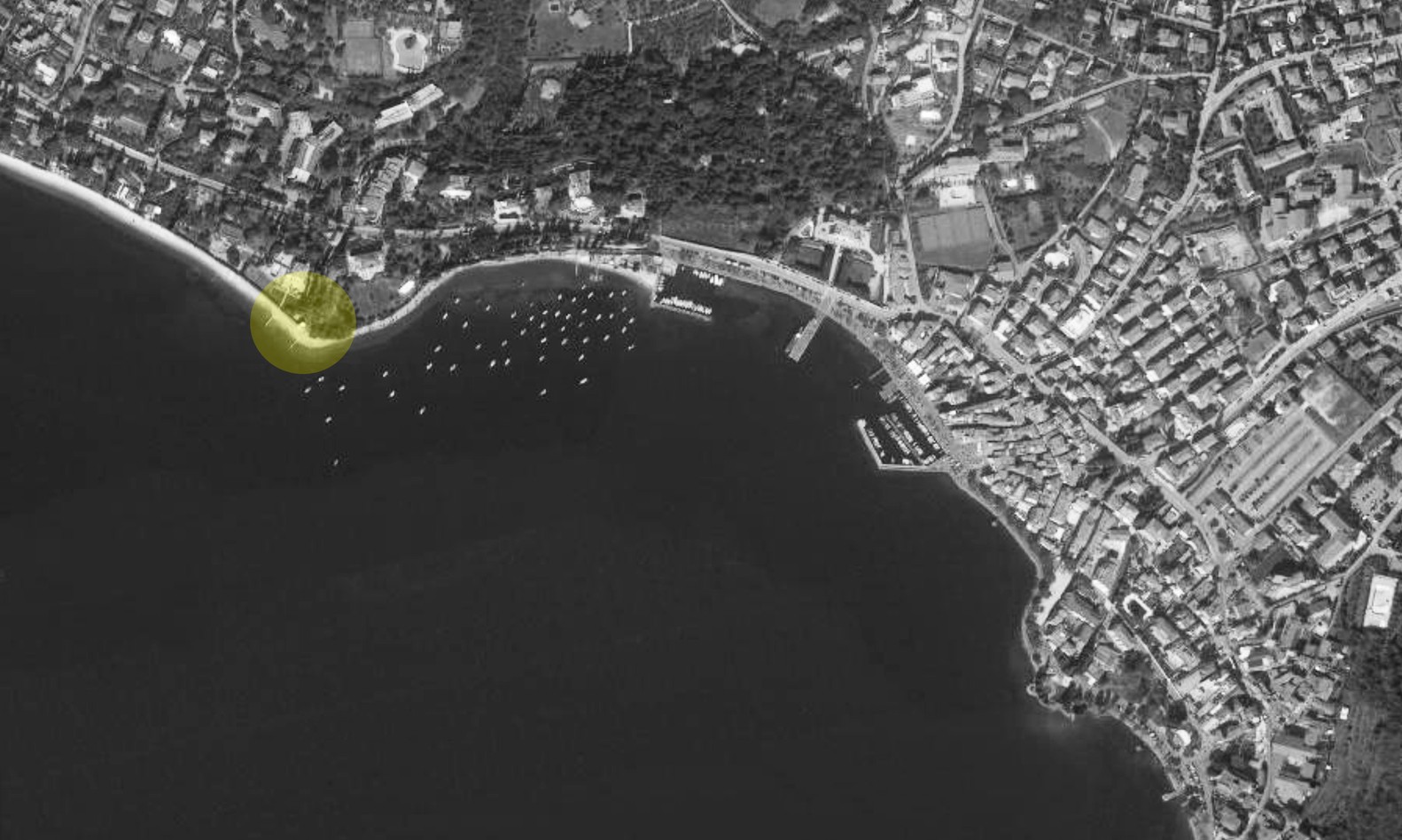 加尔达湖畔私人别墅 | 斯巴达式度假胜地-18