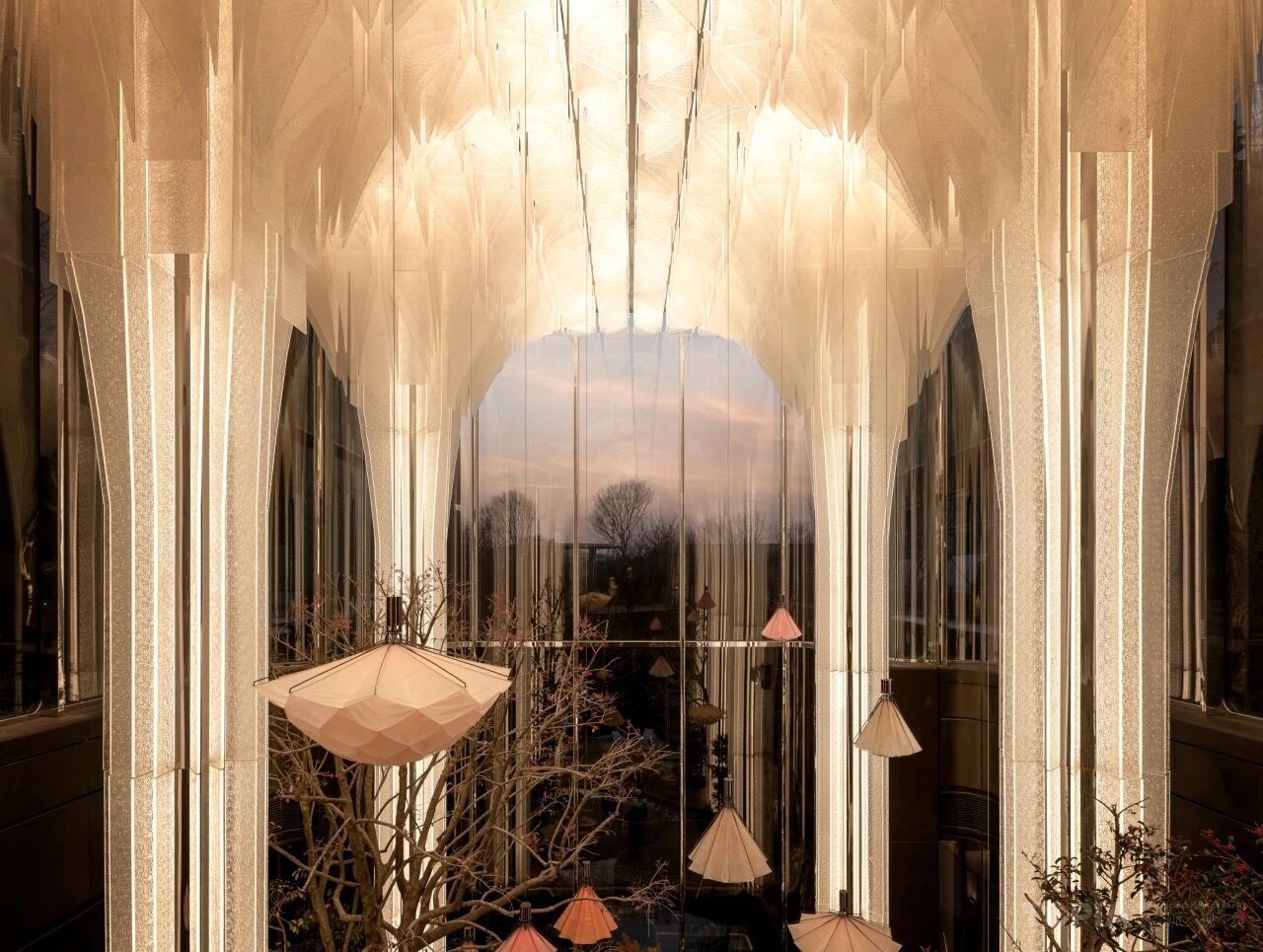 新作 DIA —— 写意山水 · 落日熔金「北京·华润置地 臻澐四季花厅 Urban luxury natural art」丨中国北京丨GAD吴轩-51