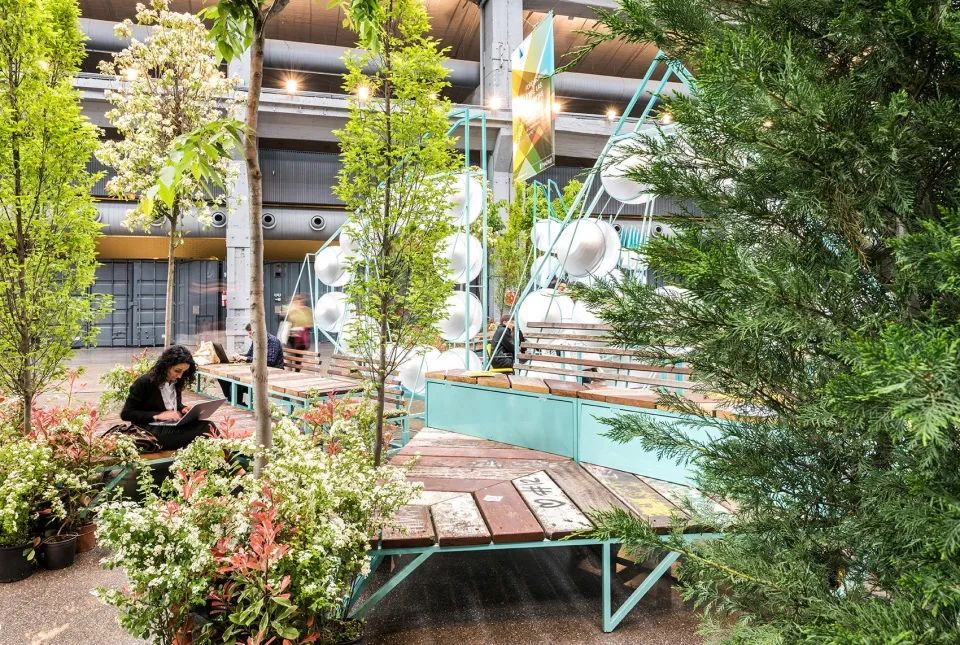 空间中的排版:一波“文字+景观”案例-65