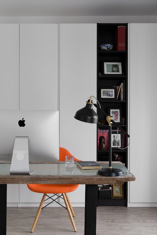 深圳 200 平现代简约私宅,原朴之美展现生活热情-26