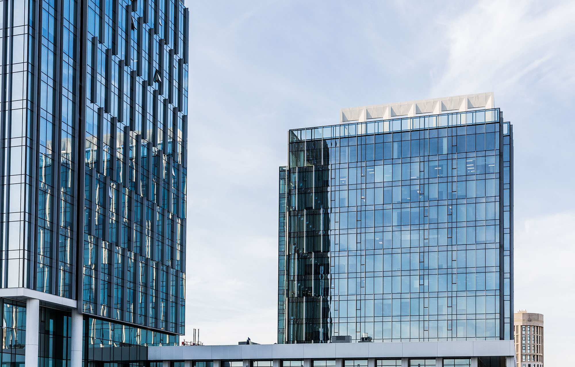 努尔苏丹的现代艺术商务中心·Aura-13