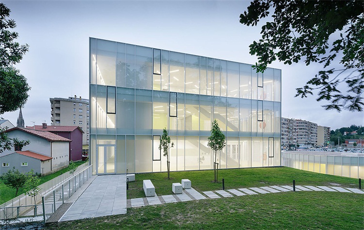 成人教育中心-11