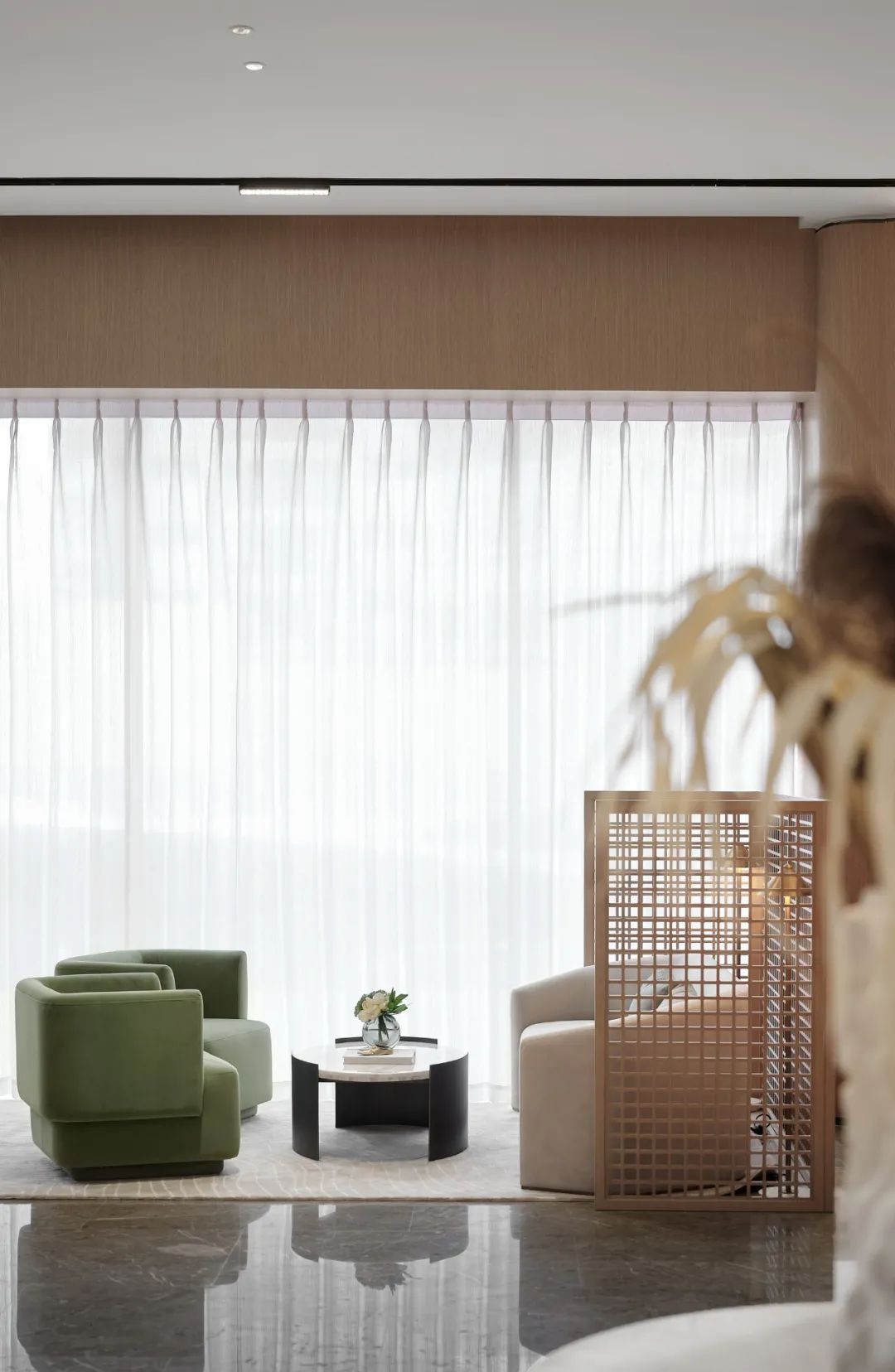 苏州美的阅湖山体验中心——自然诗意的现代空间-78