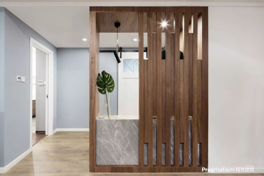 160 平大平层，三分离卫生间设计，影音娱乐与美食共享的空间-51