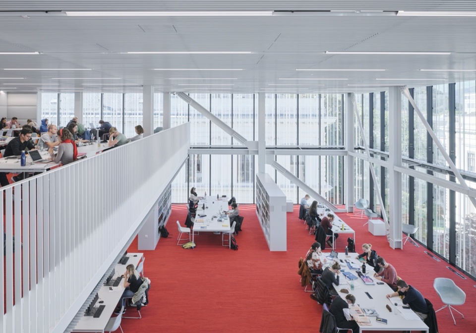 悬浮之阅 · 奥地利格拉茨大学图书馆扩建改造丨Atelier Thomas Pucher 事务所-21