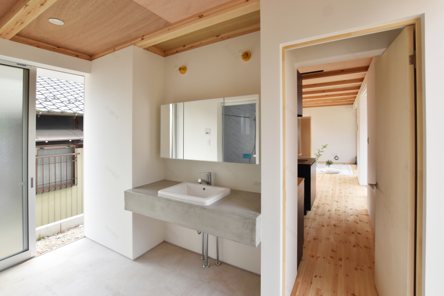 带庭院的房子丨日本丨Hidekazu Kishi Architects-27