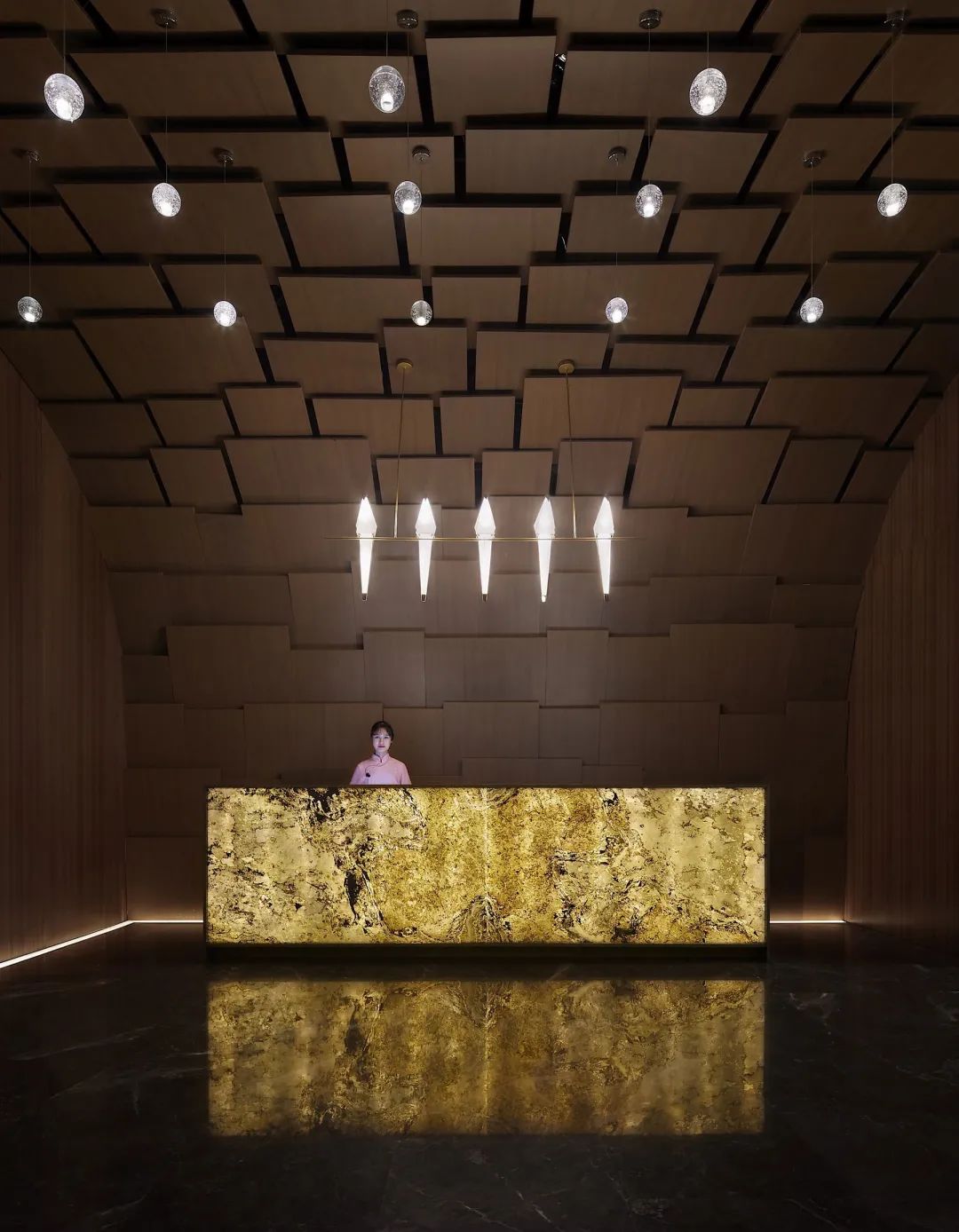 足本纪·百官店 | 禅意与光的艺术融合-3