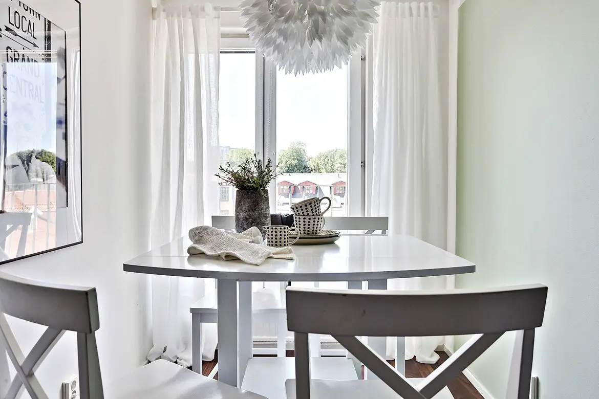 巧妙打造卧室 | 玻璃衣柜分隔空间-3