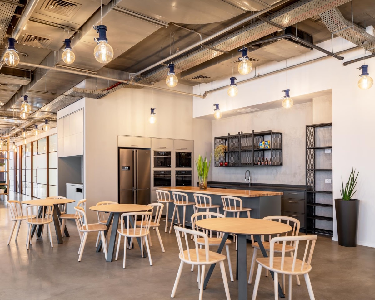 以色列 Krausz·Mueller 办公室 · 自然生长之美-14