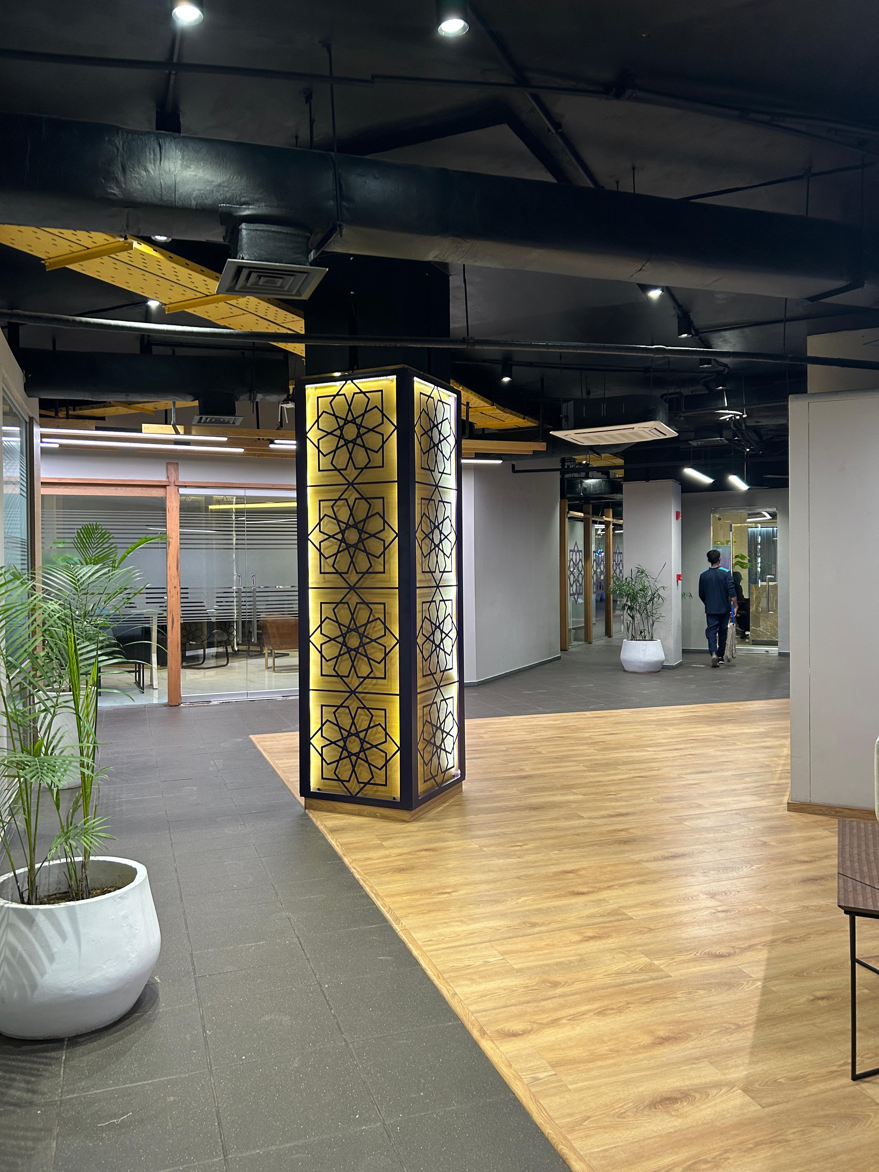 RAQAMI BANK DESIGN-13