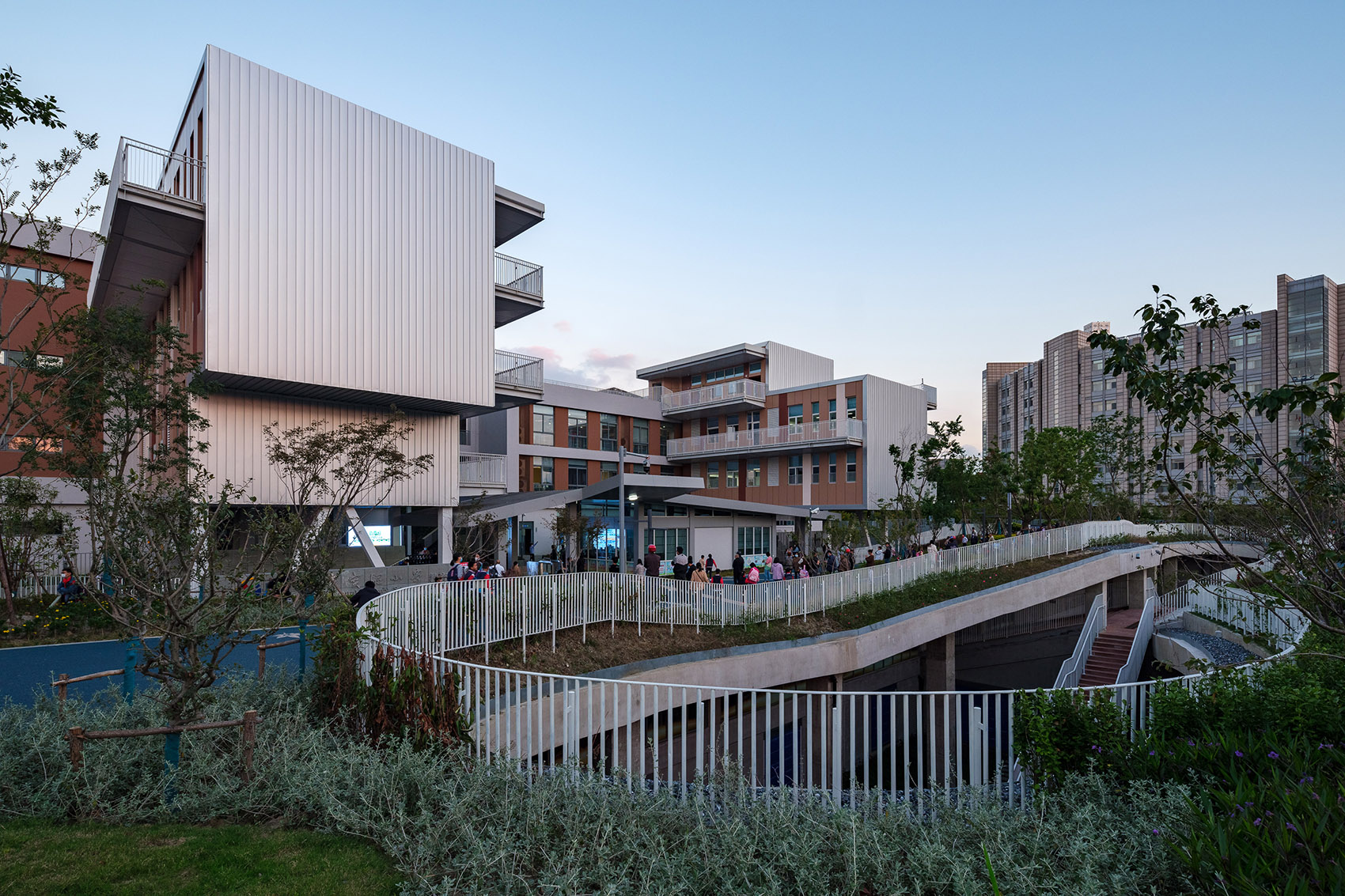 昆山实验小学改扩建及其西侧城市基础设施多系统复合项目丨中国苏州丨阿科米星建筑设计事务所,庄慎,任皓等-19