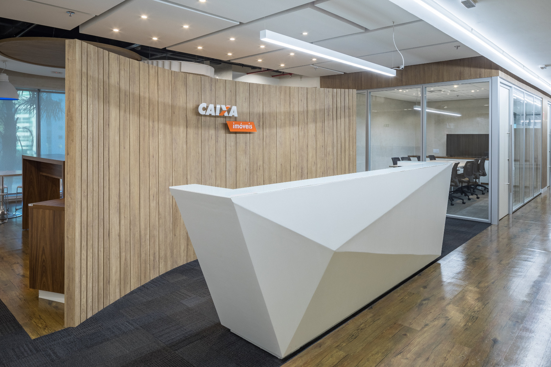 A Look Inside CAIXA’s New Brasilia Office - Officelovin'-1