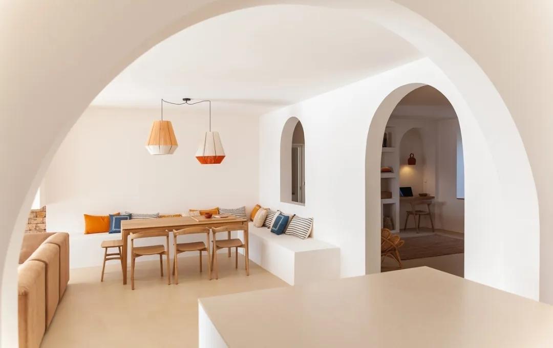 Amelia Tavella--法国经典的海景别墅-26