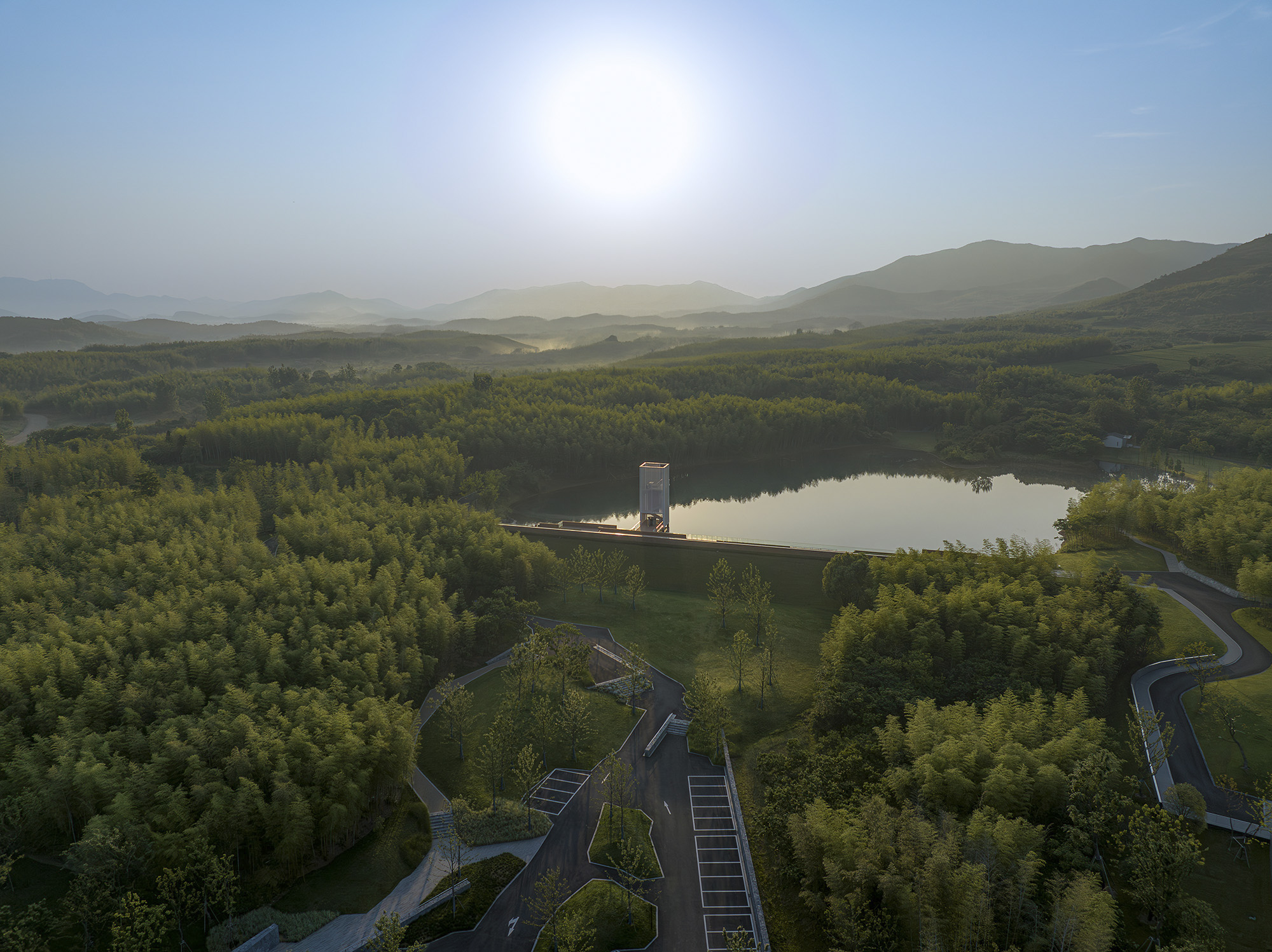 荒野中的明灯 · 宜兴窑湖镇青鱼湖公园丨Change Studio-21