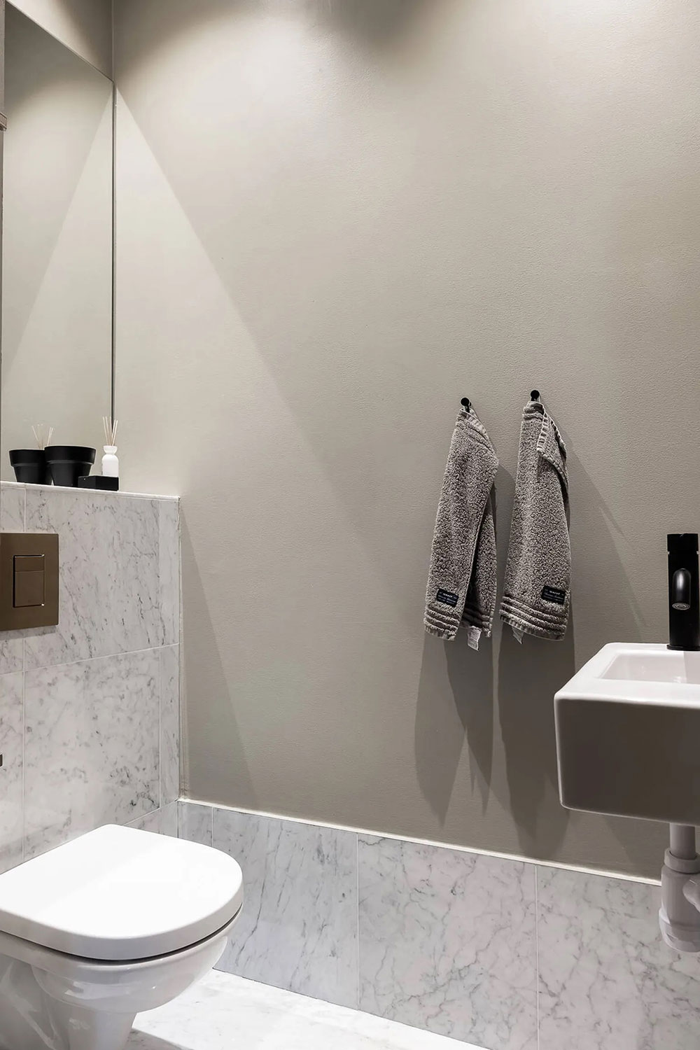 斯德哥尔摩现代经典公寓的优雅设计-25