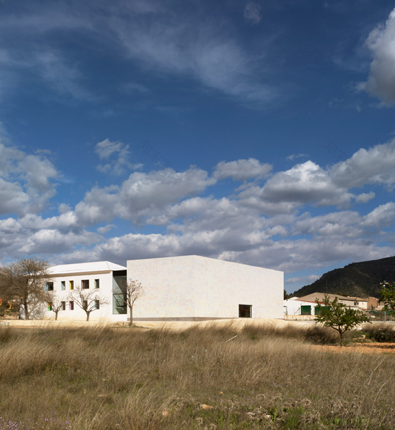 music hall and house in alguena-8