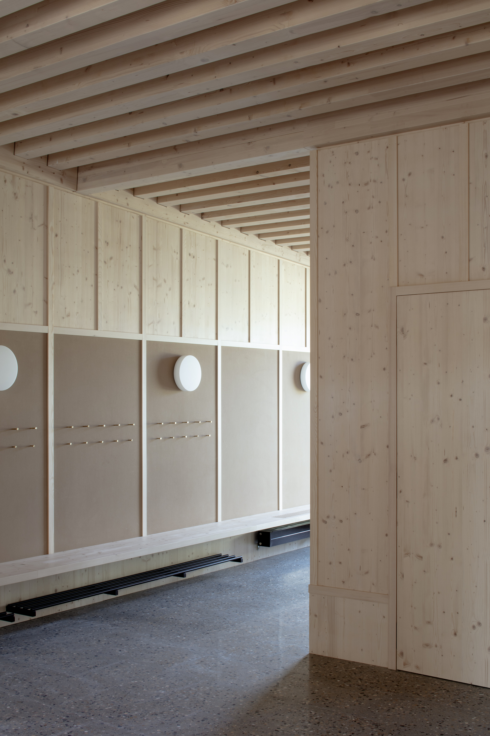 Riaz 小学扩建与翻新丨FAZ architectes-23