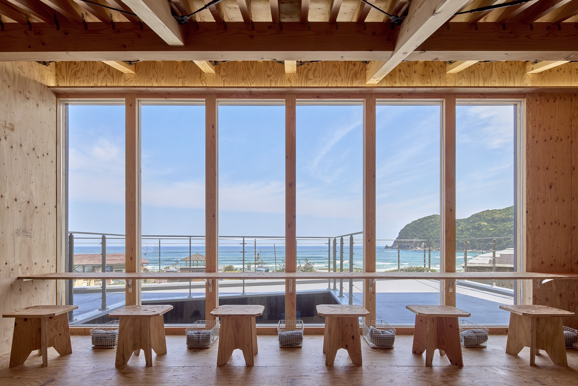 Kugami Terrace Sunset Cafe and Small Gallery / REPLUS Co.,Ltd-20