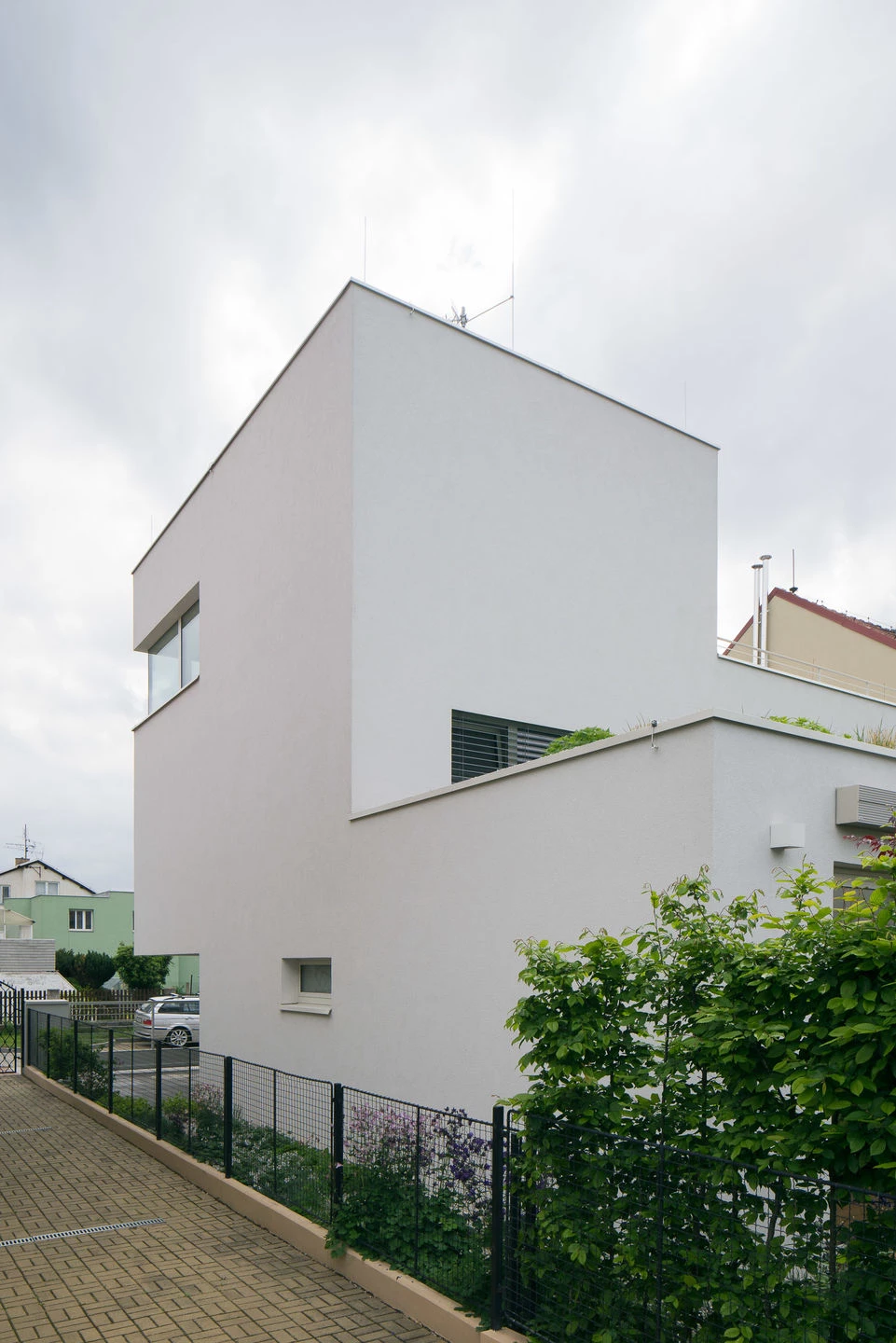 捷克家庭住宅,光影游戏中的自然采光设计-16