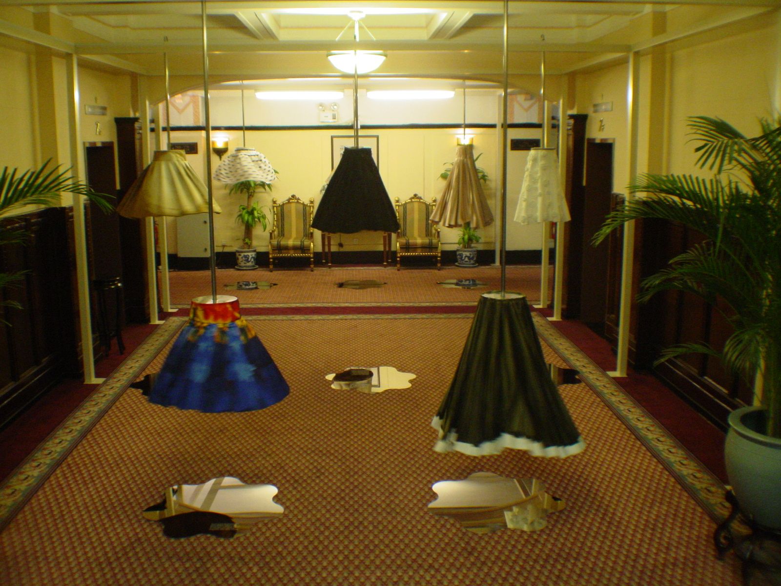 普拉达腰部以下-5