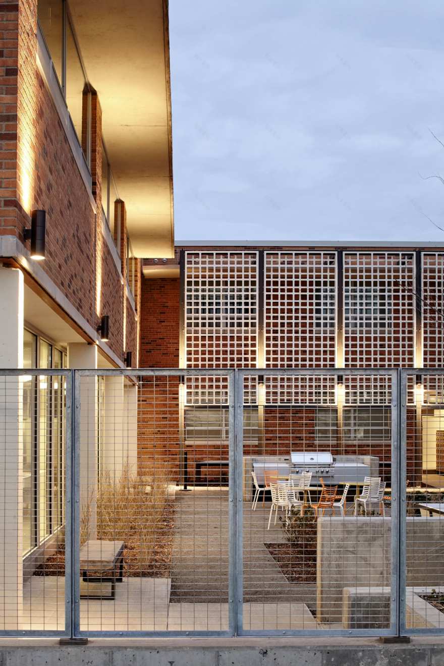 州际公寓(注:Flats常见有公寓的意思,Interstate表示州际的,结合常见语境这样翻译较合适,但具体含义可能需结合更详细的背景信息) 丨美国堪萨斯城-34