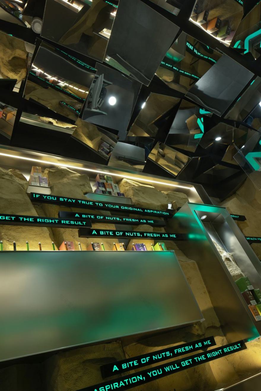 电子烟品牌NUT赛博朋克主题概念店设计 - 米尚丽零售设计网 MISUNLY- 美好品牌店铺空间发现者-8