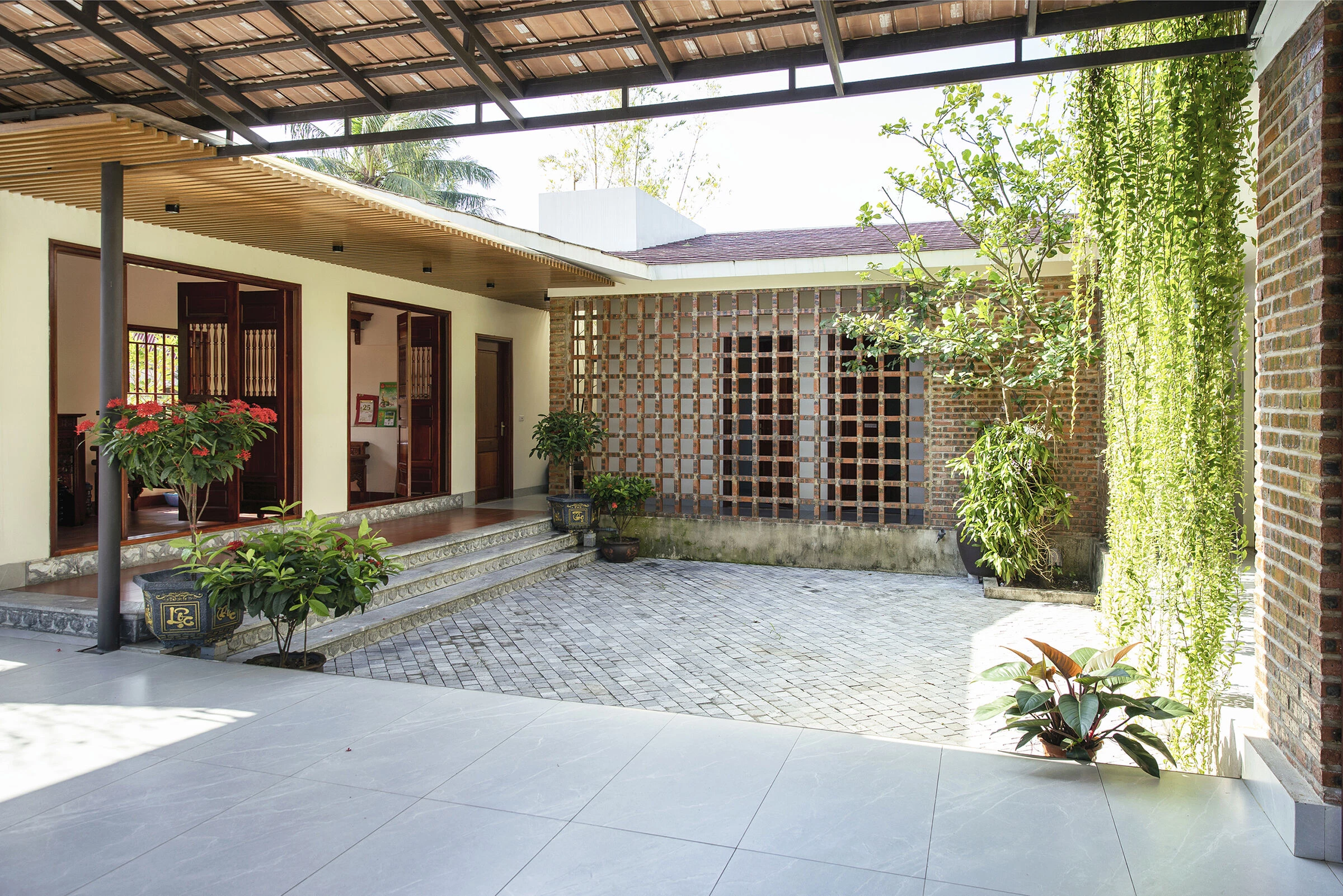 T3 House · 传统与现代相融合的乡村住宅设计丨越南丨ecmo architect-5