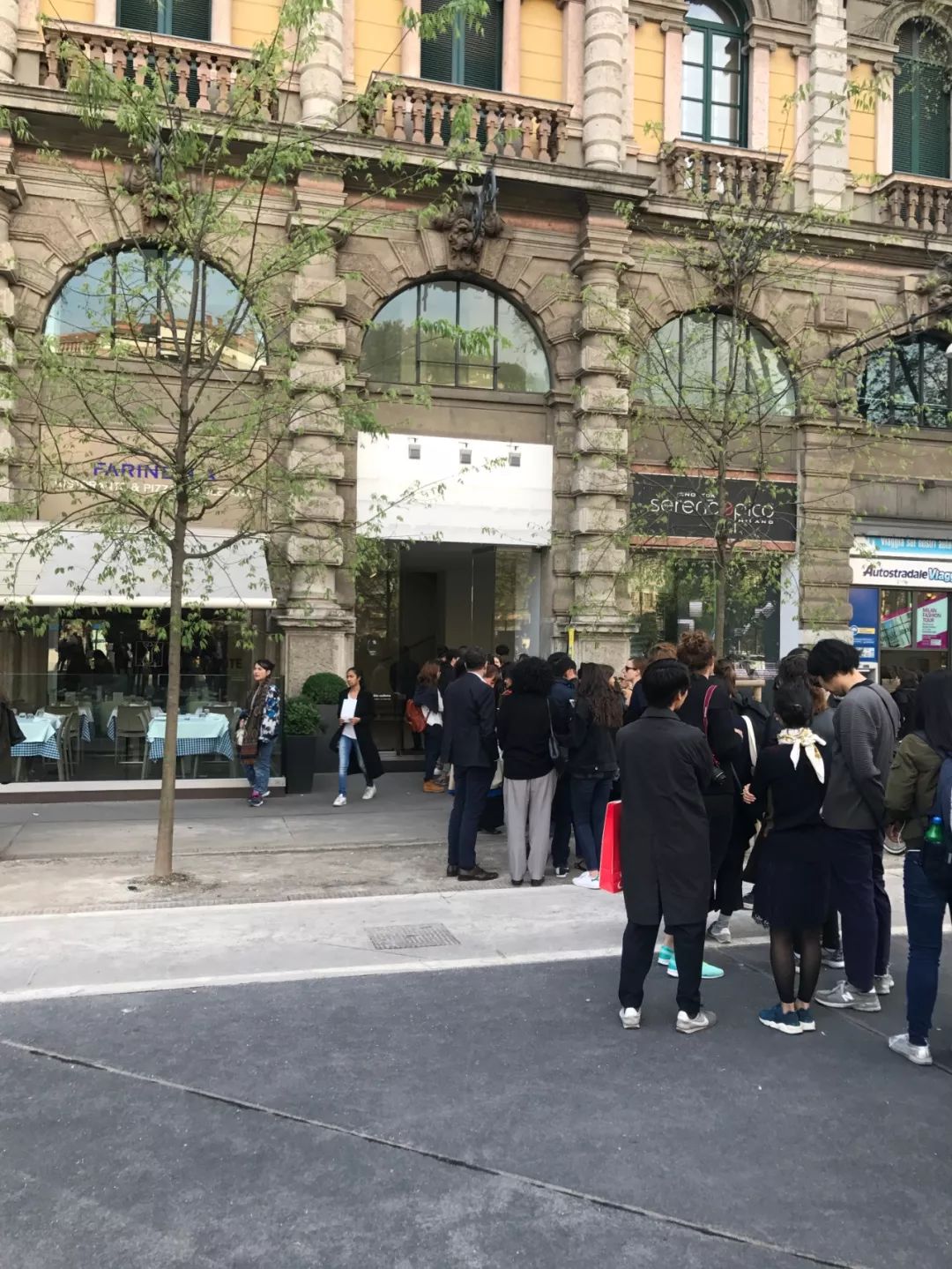 nendo 打造东京商业综合体,极简设计展现灵动趣味-120