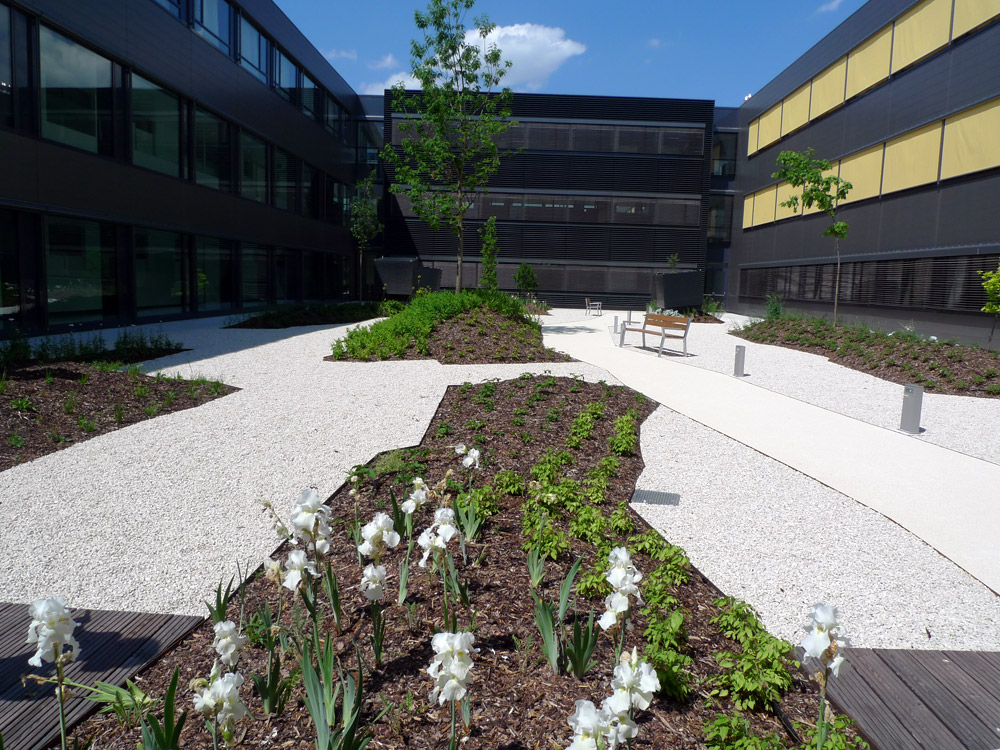 奥地利 Klagenfurt 医院“Arboretum Klinikum”庭园设计-6