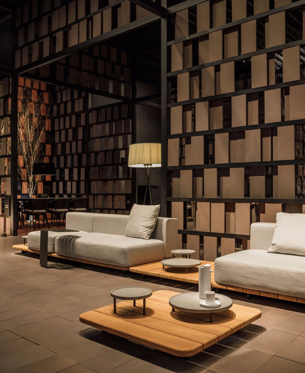 04 07  POINT [2017米兰展]-8