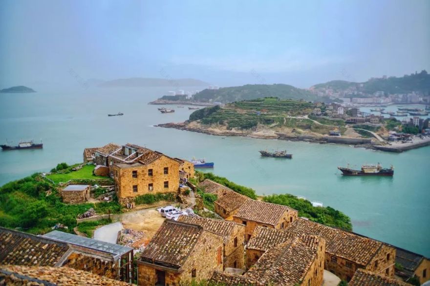 放弃百万年薪,回乡在海边建起一座石头房,他在追梦途中找到了诗和远方!-42