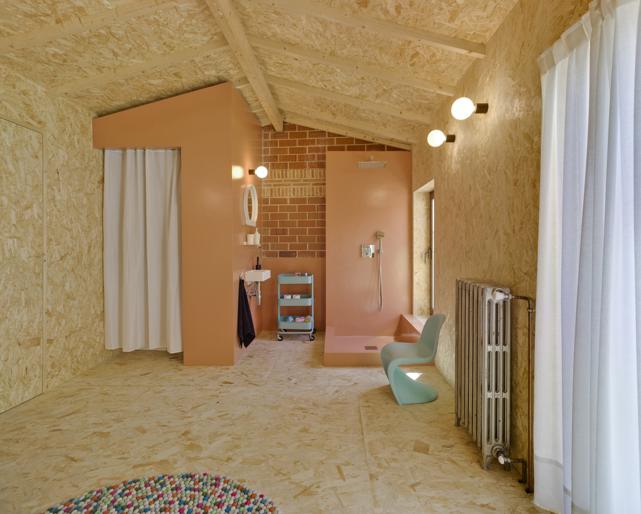 回归小尺度 | 西班牙 Novelda 的 Mac House-19