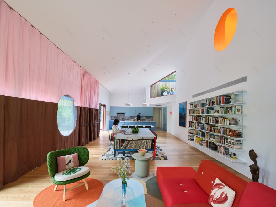 河畔住宅;河边小屋(注:这里根据常见语义给出河畔住宅或河边小屋,但严格按要求只能选一个,若从更简洁通用角度,建议河畔住宅)
最终答案:河畔住宅 丨美国罗德岛丨WORKac-22