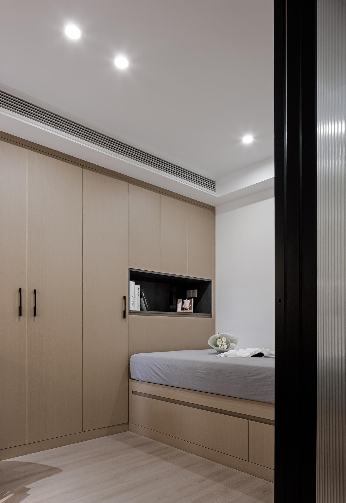 独居男生的现代风小家-63