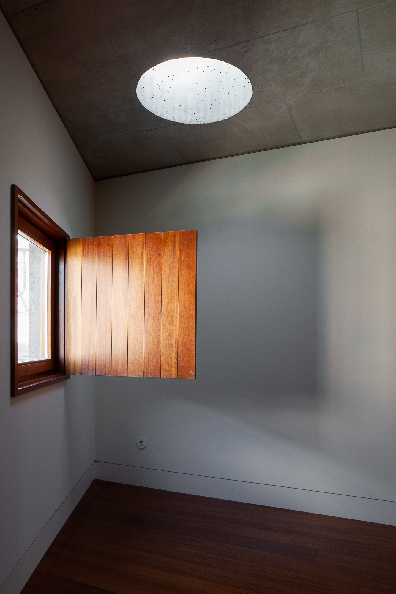 钢琴家的房子丨葡萄牙波尔图丨Pedra Líquida-31