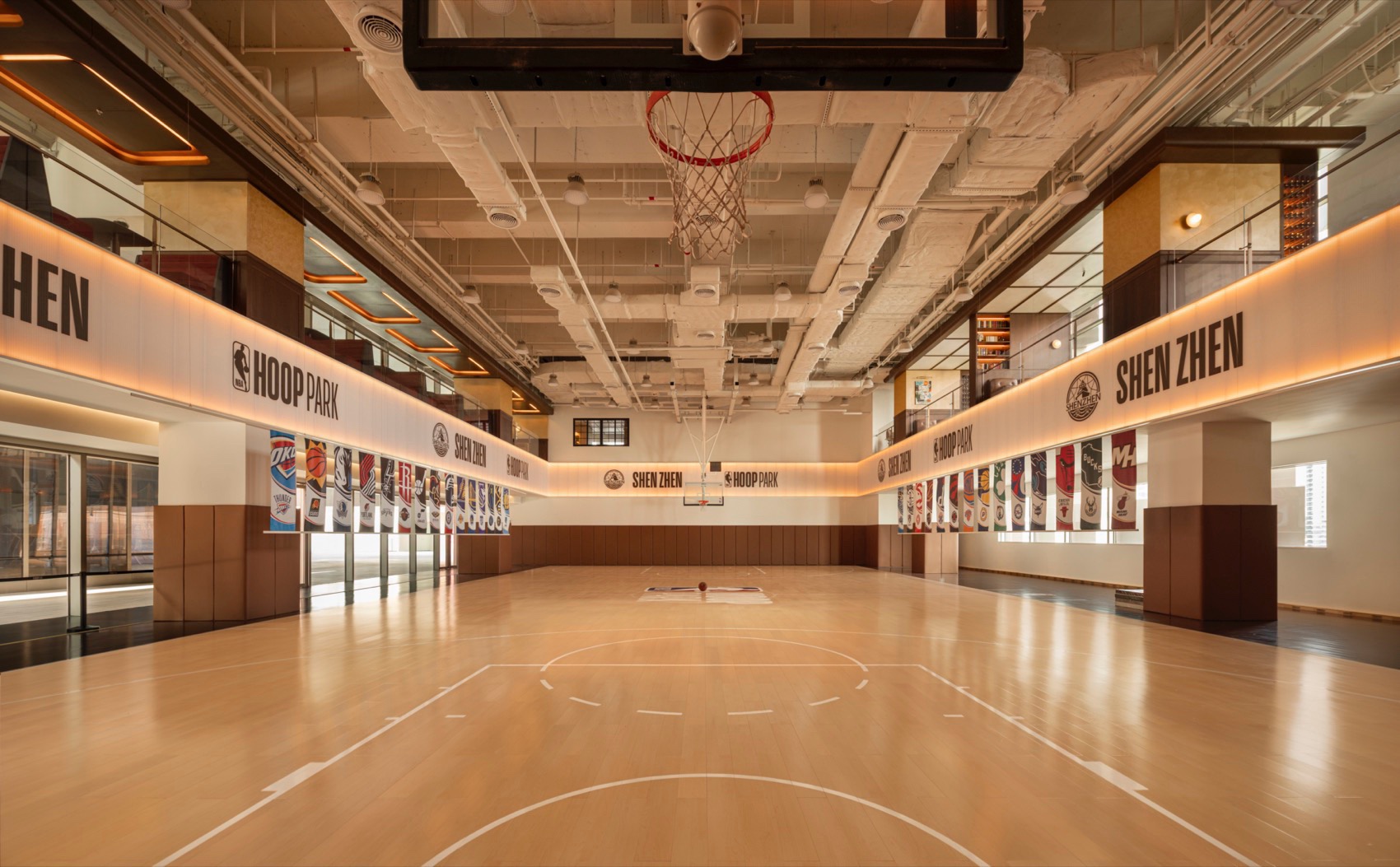 PEEEAK Café & Bar 巅丨中国深圳丨VH（Vivienne Han Design）设计事务所-23